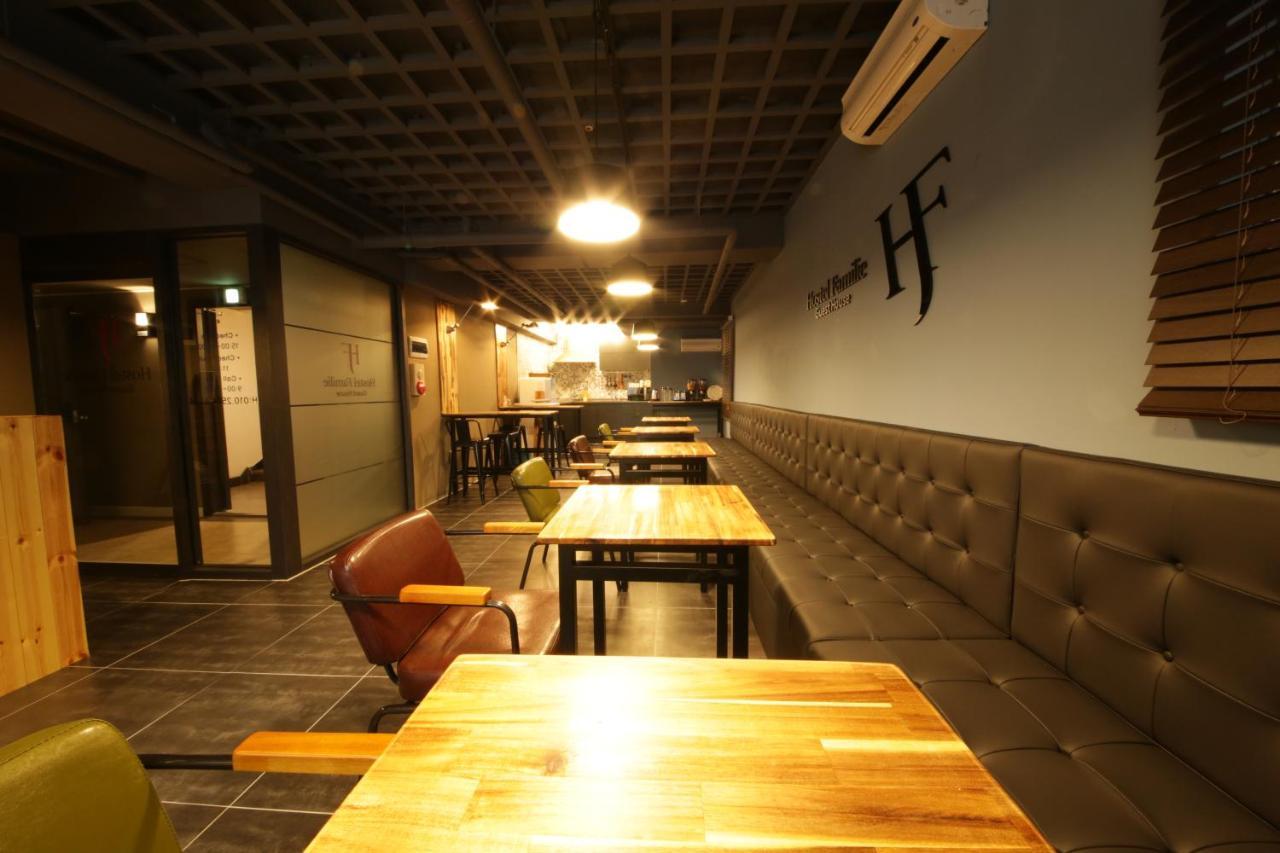 Hostel Familie Busan Station Ngoại thất bức ảnh